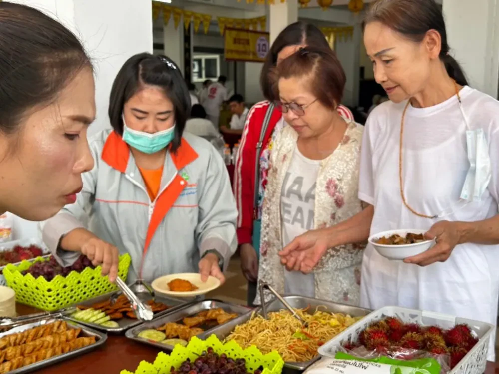 โรงพยาบาลมุกดาหารอินเตอร์เนชั่นแนล จำกัด (มหาชน) นำทีมเปิดโรงทาน อาหารเจเนื่องในเทศกาลกินเจ ปี 2567